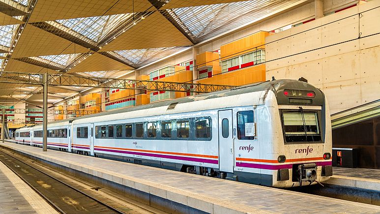 ‘Unspeakable botch’: Spain spends €258 million on trains that are too big for its tunnels
