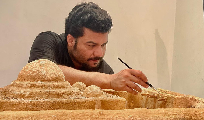 Saudi artist breathes life into the past through his models