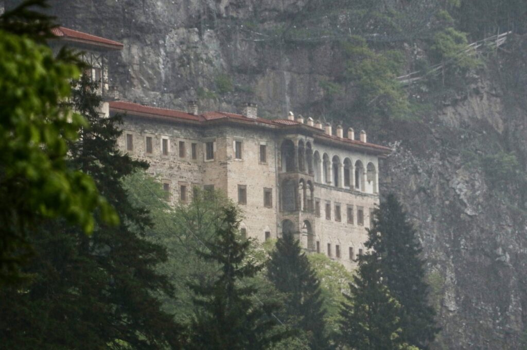 Türkiye’s Sümela Monastery hosts over 56K tourists in 5 months