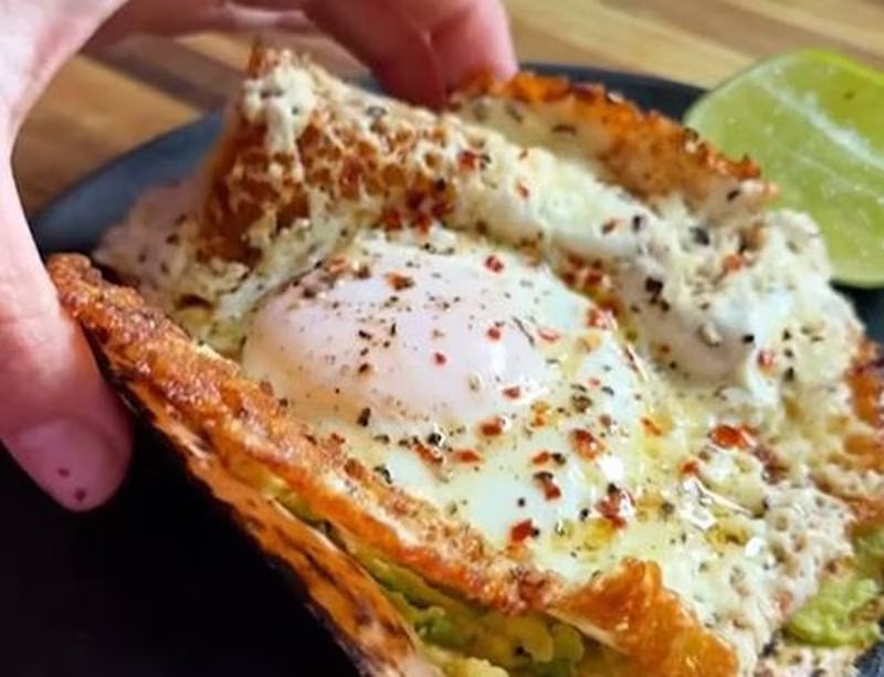 How to make feta fried eggs, TikTok’s viral breakfast dish