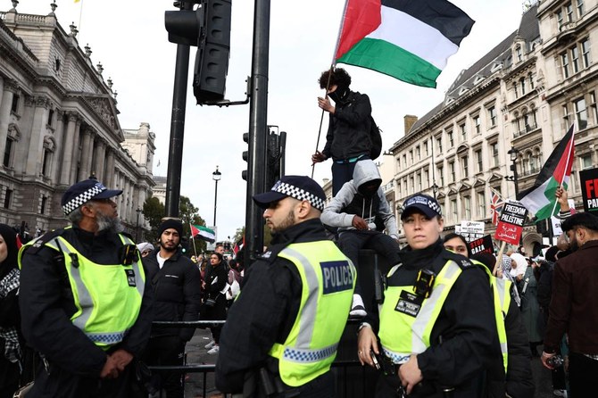 London police chief calls for clarity on handling extremism at protests