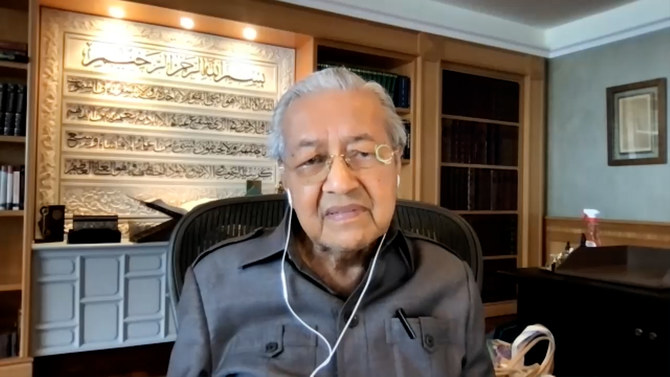 Israel does not have the right to kill Palestinian civilians: Mahathir