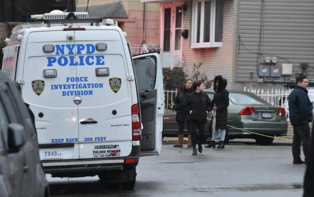 A least 5 dead after stabbing at burning home in Queens, suspect shot and killed by police