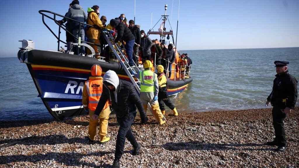 About 30,000 migrants crossed channel to UK in 2023: Data