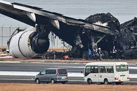 Japan Airlines pilots ‘unaware of fire’ at first
