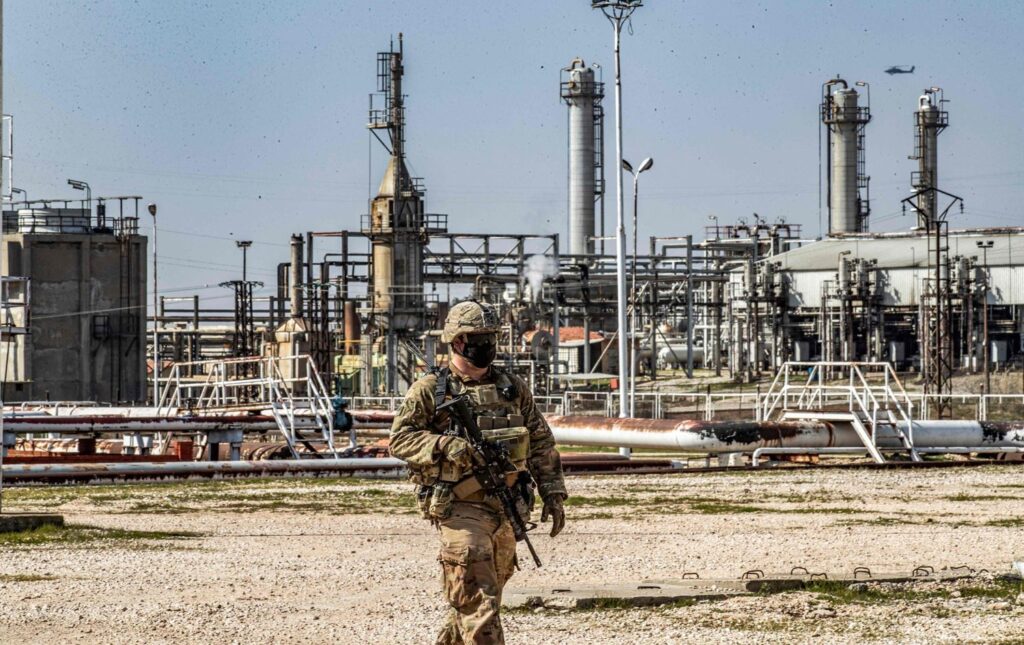 US forces loot more Syrian oil