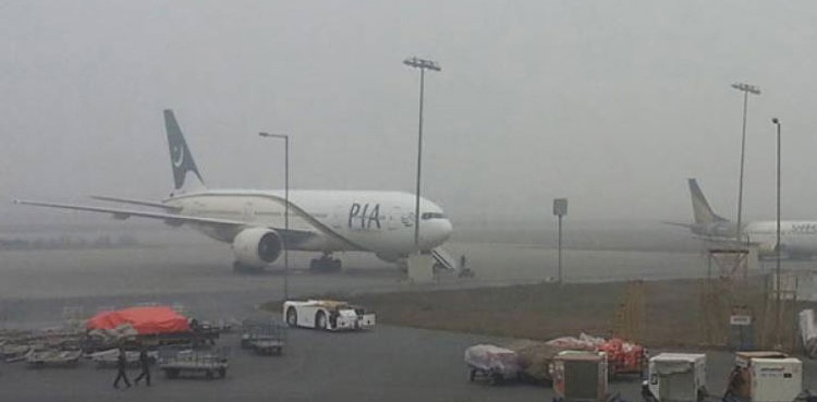 Heavy rains disrupt domestic, international flight operation at Karachi airport