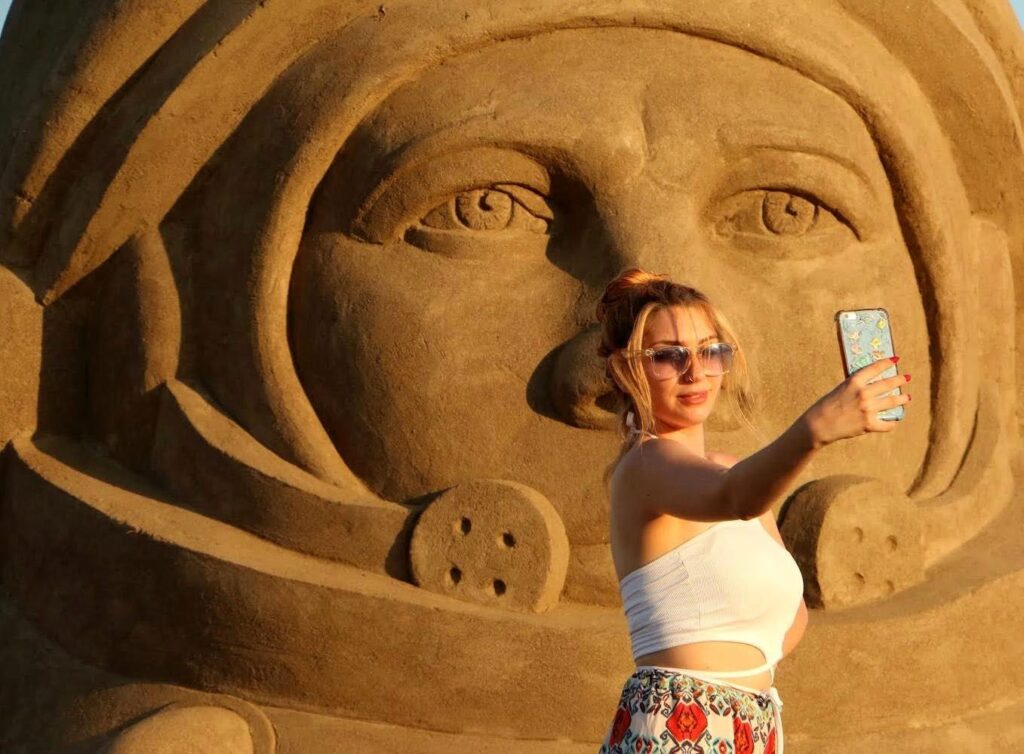 Antalya’s Sand Sculpture Museum transforms city into cosmic oasis