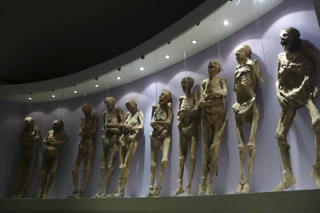 Mexican govt accuses museum of cultural disrespect over mummified body