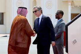 Blinken arrives in Qatar for talks with Gaza mediator
