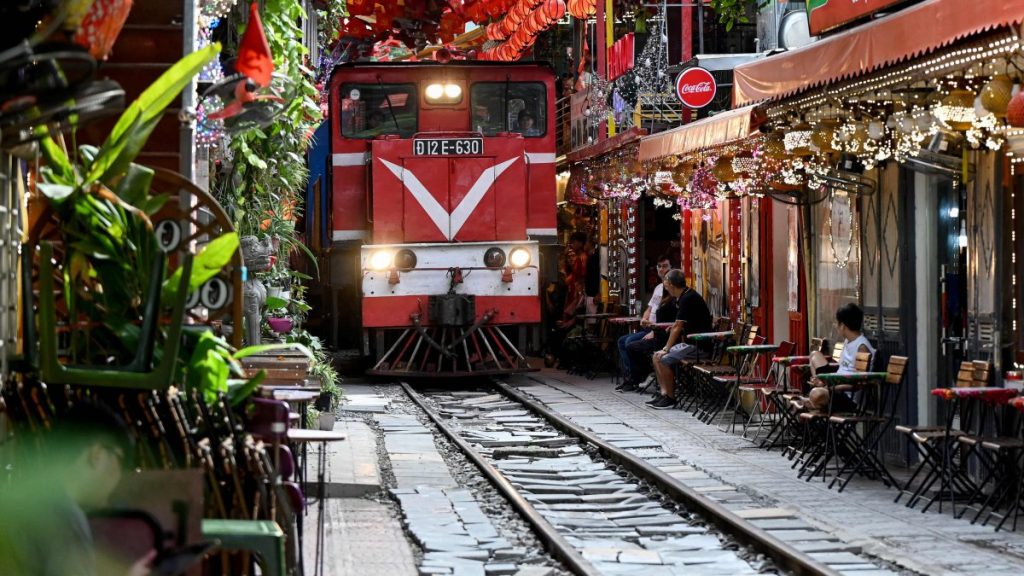Hanoi’s ‘train street’ lures tourists despite safety fears