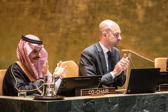 Summit on two-state solution rekindles hopes of peace